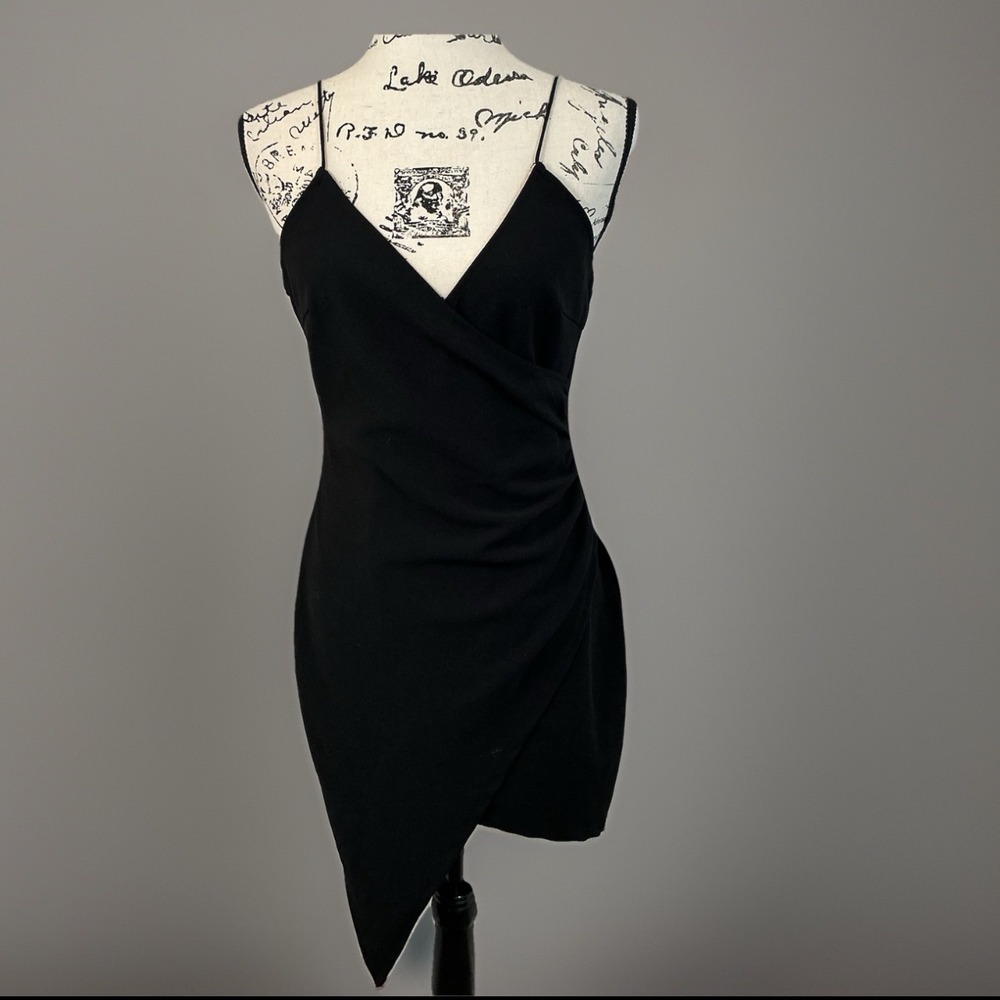 PrettyLittleThing Black Mini Dress Sleeveless‎ Ruched Bodycon Party Cocktail